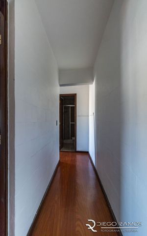 Image 2 - 147573