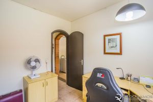 Image 33 - 147614