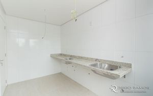 Image 16 - 147912