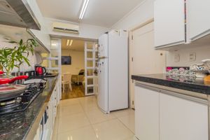 Image 33 - 147977