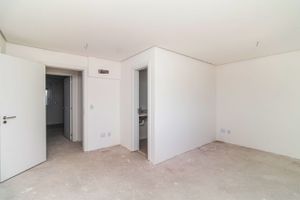 Image 14 - 147999