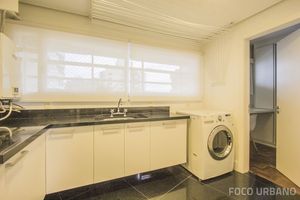 Image 10 - 148051