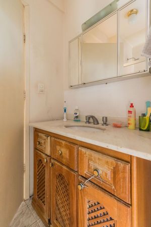 Image 10 - 148212