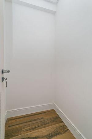 Image 26 - 148453
