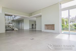 Image 3 - 148704