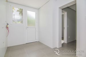 Image 16 - 148704