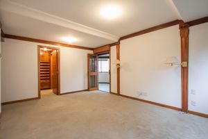 Image 32 - 149553