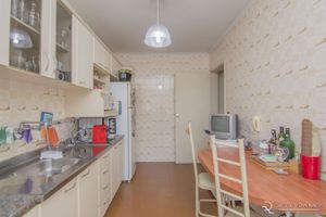 Image 15 - 149949