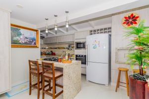 Image 19 - 150416
