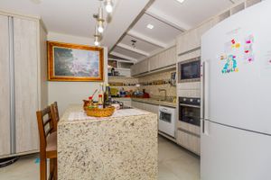 Image 20 - 150416