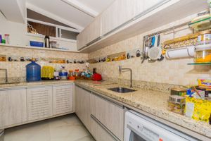 Image 22 - 150416