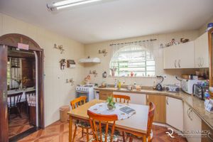 Image 21 - 150742