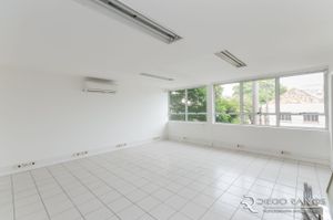 Image 11 - 151181
