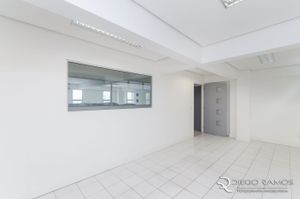 Image 17 - 151181