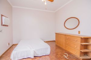 Image 11 - 151237