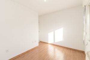 Image 19 - 151511