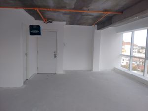 Image 3 - 151700