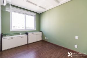Image 11 - 151793