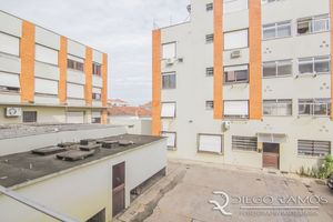Image 4 - 151805