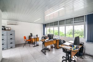Image 37 - 152032