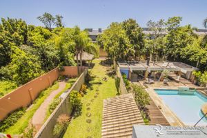 Image 10 - 152135