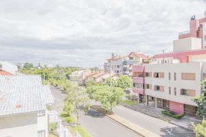 Image 19 - 152153