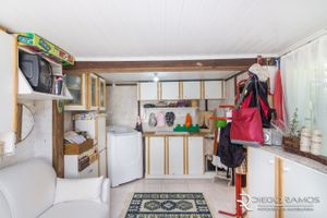 Image 38 - 152610