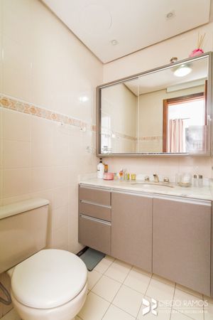 Image 11 - 152936