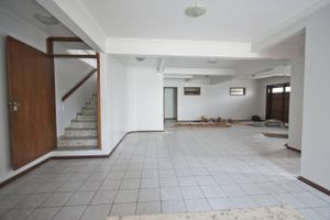 Image 40 - 15316