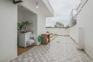 Image 22 - 153174