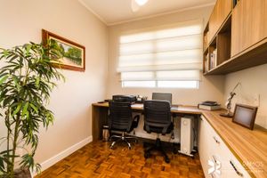 Image 10 - 153716
