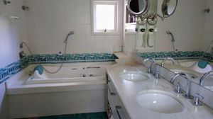 Image 30 - 153750