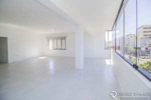 Image 2 - 153943
