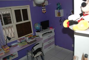 Image 19 - 153984