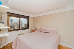 Image 18 - 154006