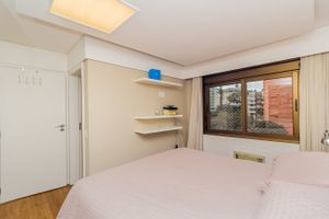 Image 19 - 154006