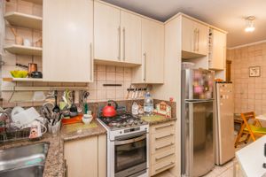 Image 35 - 154010