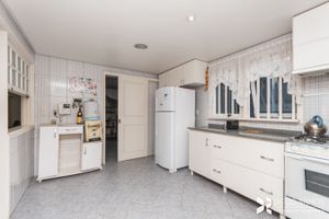 Image 31 - 154246