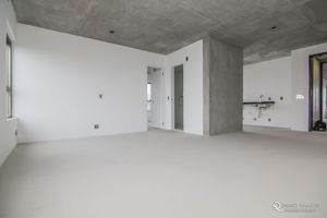 Image 41 - 155160