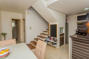 Image 1 - 155444