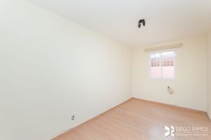 Image 3 - 155700