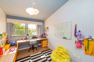 Image 44 - 155867