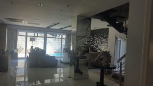 Image 21 - 155964