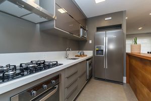 Image 6 - 156061