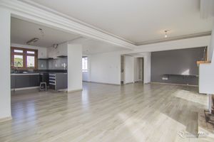 Image 1 - 156092