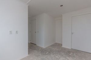 Image 1 - 156198