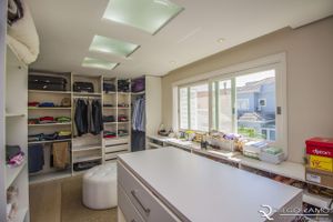 Image 31 - 156496