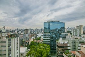 Image 21 - 156612