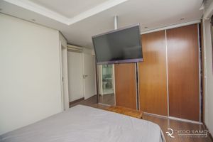 Image 12 - 156741