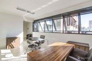 Image 11 - 156912